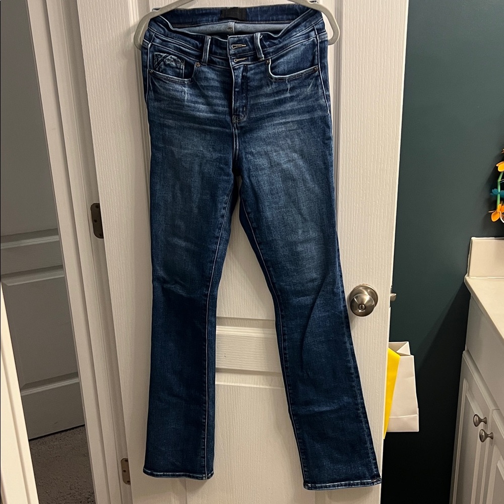 Like New Buckle BLACK boot cut Jeans X-long